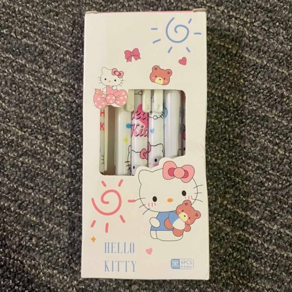 Hello Kitty Pen Set
